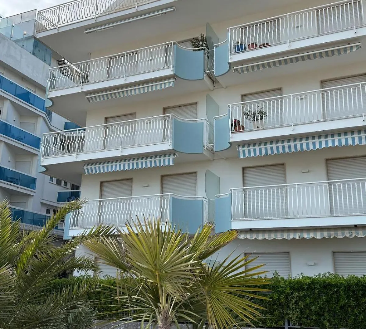 Villa Smeralda-Solo Per Famiglie- Walterigato Apartments Jesolo Italie